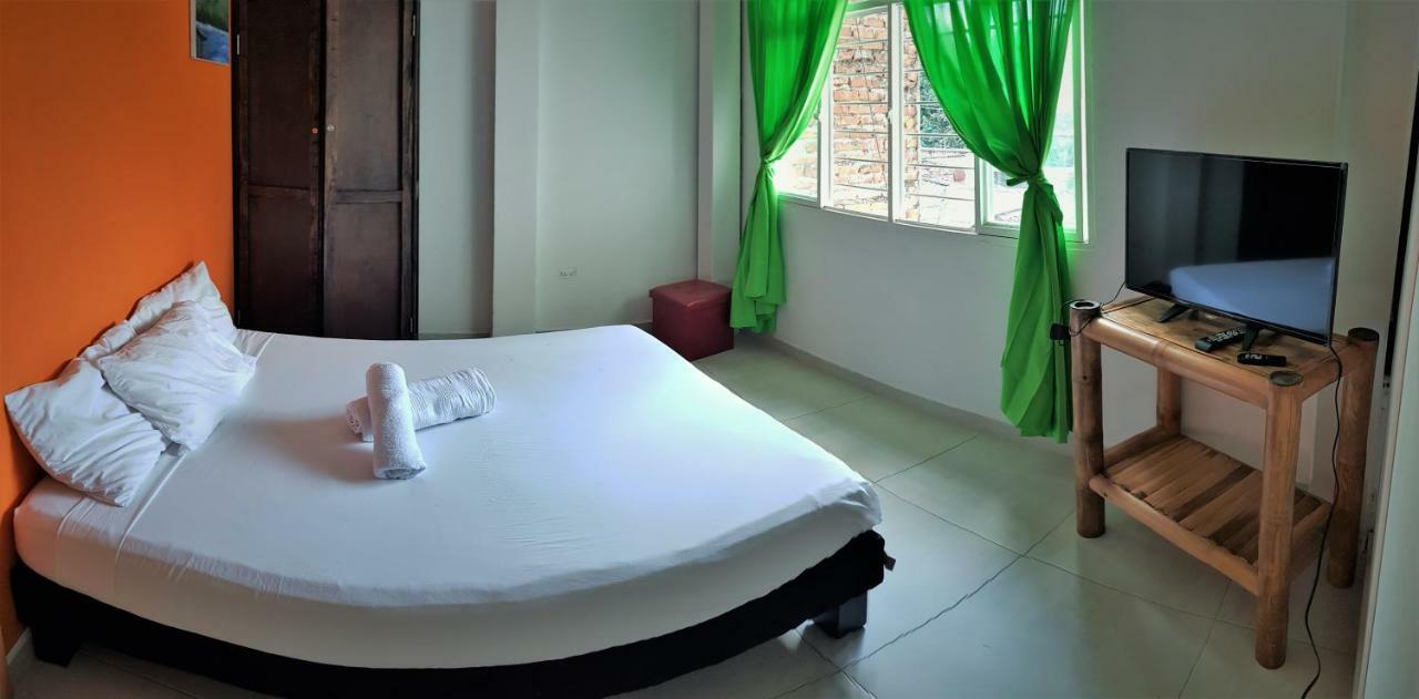 Hostal La Mercedes Street Cali Eksteriør billede