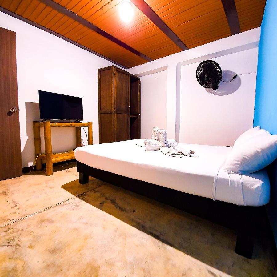Hostal La Mercedes Street Cali Eksteriør billede